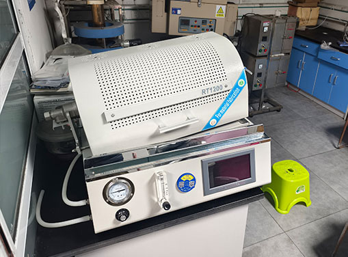 1200℃ Mini Rotary Oscillating Tube Furnace