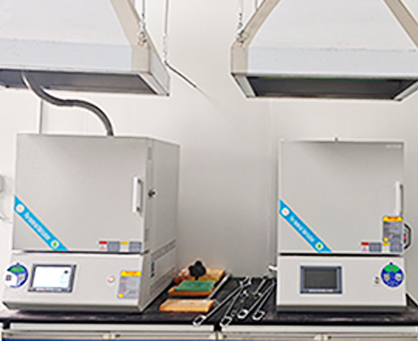 High-Temperature Atmosphere Sintering Furnace for Amorphous Quartz Preparation