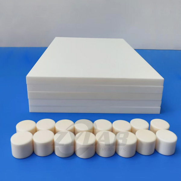High-temperature resistant alumina kiln furniture